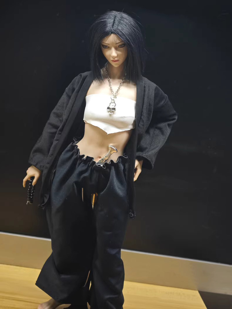 Zestaw ubrań dla dziewczynki V – Model Kit Girls recenzja i cena
